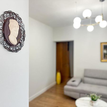 טיראנה Block Inn Apartments מראה חיצוני תמונה